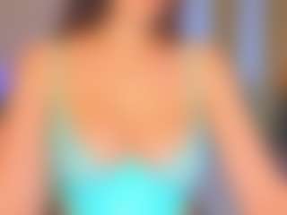 Live cam show with Kira - Leather on Hubzter Live