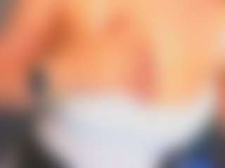 Kira's Live Sex Cam Show