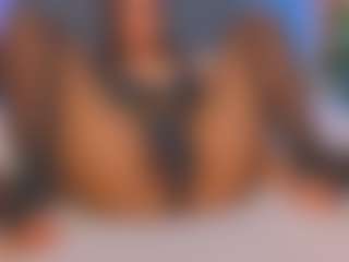 Kira's Live Sex Cam Show