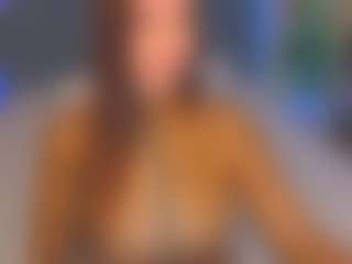 Kira's Live Sex Cam Show