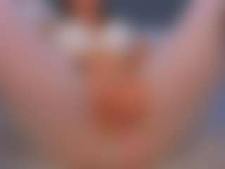 Kira's Live Sex Cam Show