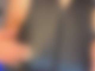 Live cam show with Kira - Ass Bouncing on Camsoda