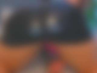 Kira's Live Sex Cam Show