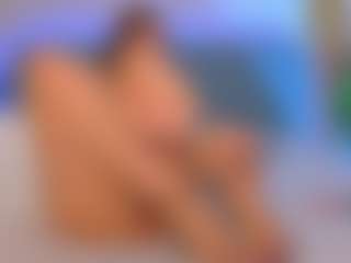 Kira's Live Sex Cam Show