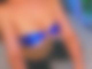 Kira's Live Sex Cam Show