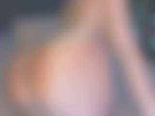 Kira's Live Sex Cam Show