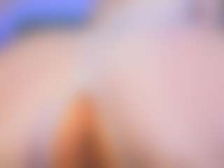 Kira's Live Sex Cam Show