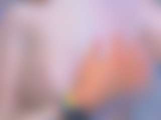 Kira's Live Sex Cam Show