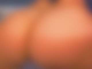 Kira's Live Sex Cam Show