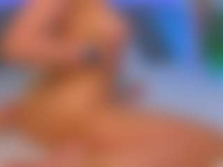 Kira's Live Sex Cam Show