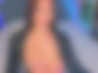 Kira's Live Sex Cam Show