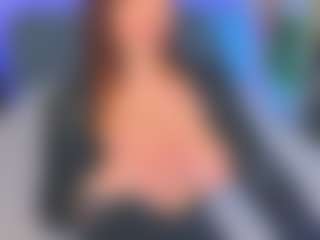 Kira's Live Sex Cam Show