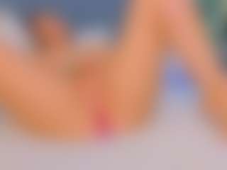 Kira's Live Sex Cam Show