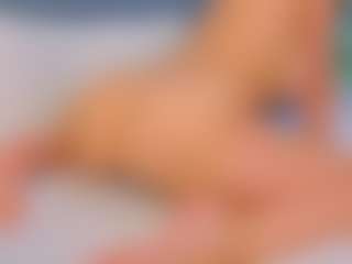 Kira's Live Sex Cam Show
