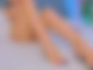 Kira's Live Sex Cam Show