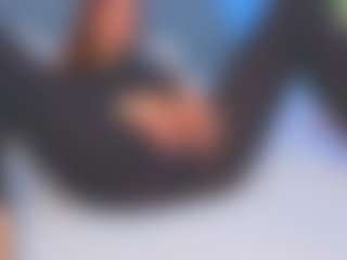 Kira's Live Sex Cam Show
