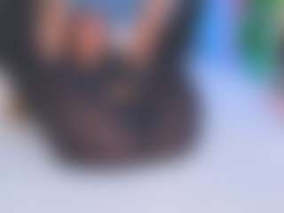 Kira's Live Sex Cam Show