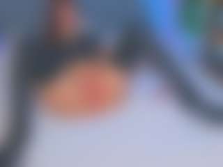 Kira's Live Sex Cam Show