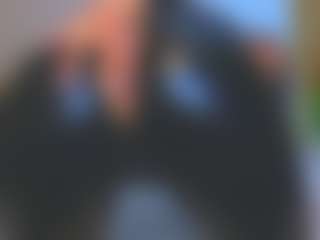 Kira's Live Sex Cam Show