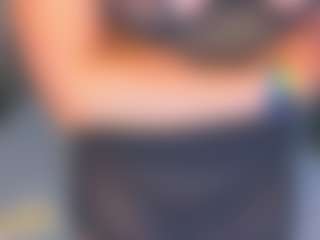 Kira's Live Sex Cam Show