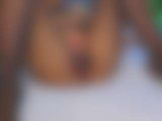 Kira's Live Sex Cam Show