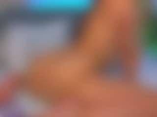 Kira's Live Sex Cam Show