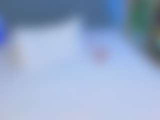 Kira's Live Sex Cam Show