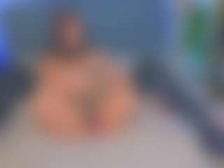 Kira's Live Sex Cam Show