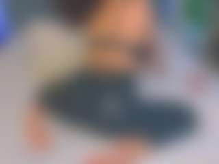 Kira's Live Sex Cam Show