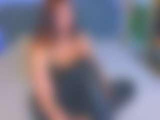 Kira's Live Sex Cam Show