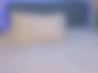Kira's Live Sex Cam Show