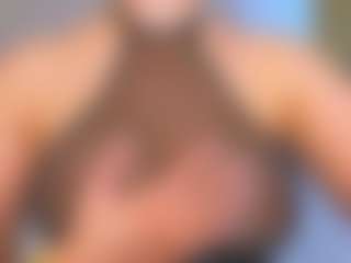 Live cam show with Kira - Latex on sexylive.show