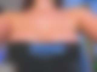 Live cam show with Kira - Fingering on xDating
