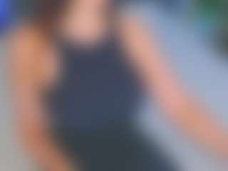 Kira's Live Sex Cam Show