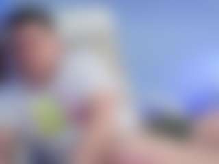 Live cam show with Basystem8 - Chubby on Hubzter Live