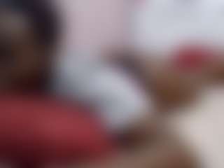 sexyamira's Live Sex Cam Show