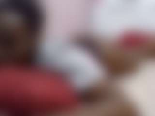 sexyamira's Live Sex Cam Show