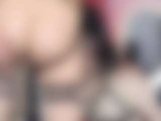 levanaaa's Live Sex Cam Show