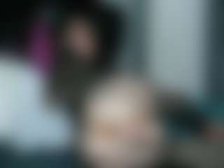 Live cam show with levanaaa - Living Room on xplaylive.com