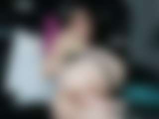 levanaaa's Live Sex Cam Show