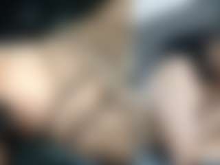 Live cam show with levanaaa - Bedroom on AdultVida.com
