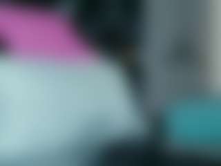Live cam show with levanaaa - Living Room on Milf Play