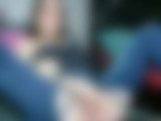 levanaaa's Live Sex Cam Show