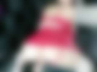 Live cam show with levanaaa - Petite on SmokeAndPoke