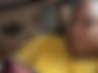Live cam show with peachesstarr20 - Black Big Ass on CamClone