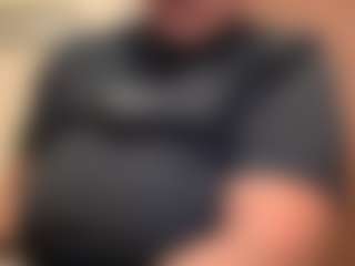 Live cam show with peachesstarr20 - Shaved Pussy on fapnchat