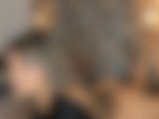 Live cam show with Shofia - Blonde Hair on SmokeAndPoke