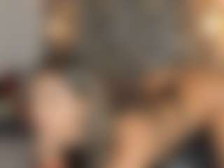 Live cam show with Shofia - Butt Plug on SmokeAndPoke