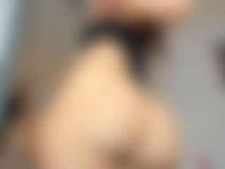 Shofia's Live Sex Cam Show