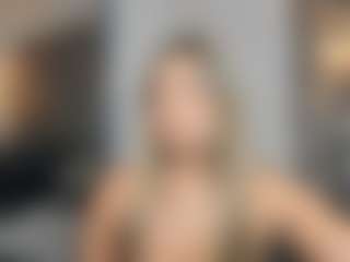 Live cam show with Shofia - Toys on boobsie.com